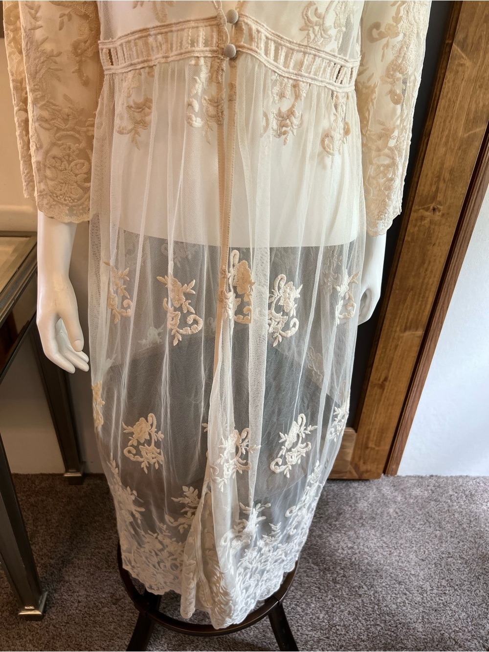 Torrid Mesh Embroidered Duster Kimono Ivory 00 M L 10 - Picture 4 of 15
